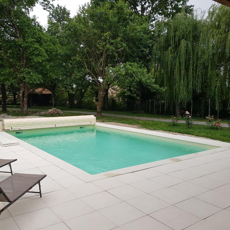 Chalet Du Moulin Cussac-Fort-Medoc Buitenkant foto